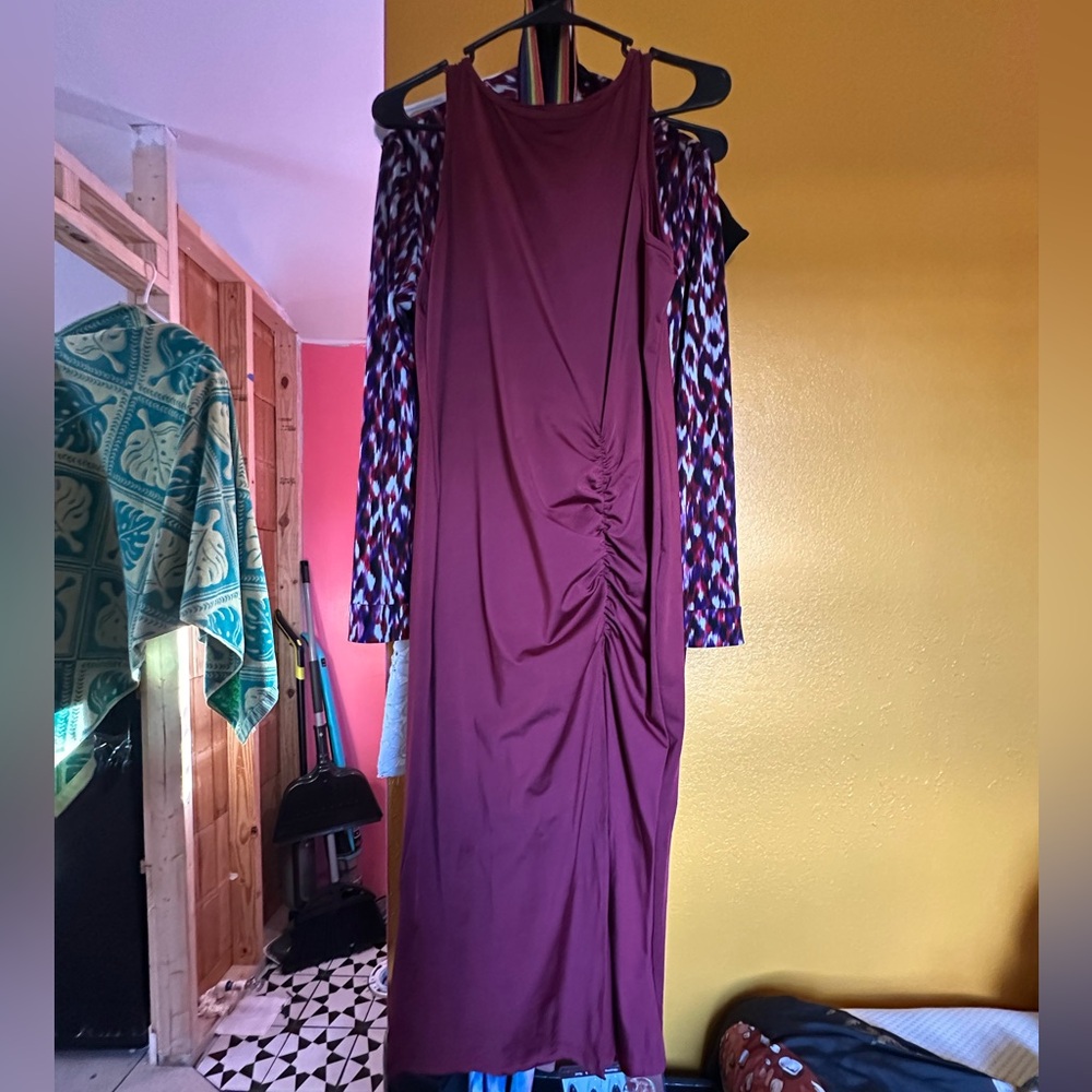 Elegant Burgundy Ruched Dress